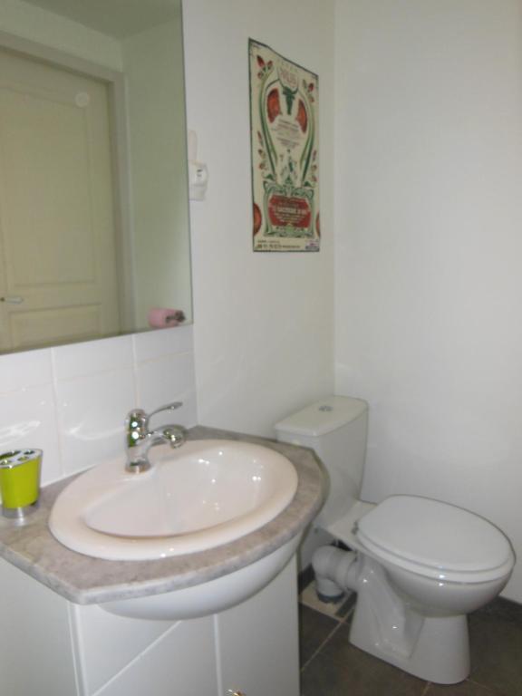 O Doux S'Home Lédenon Camera foto